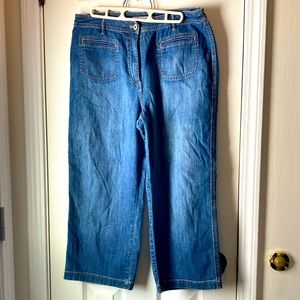 Chiccos cropped wide leg jeans.